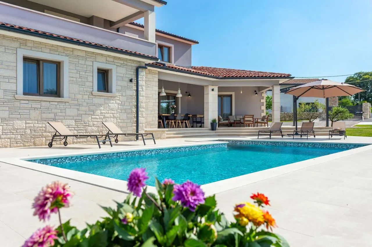 Amazing Design Villa Aeris With Private Pool, High Level Of Privacy - Wiibuk Sumber Croatia