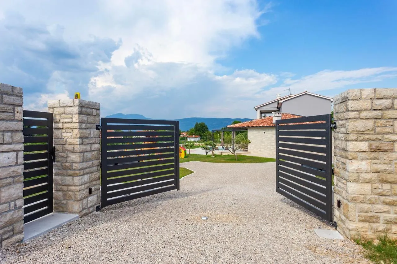 Amazing Design Villa Aeris With Private Pool, High Level Of Privacy - Wiibuk Sumber Croatia
