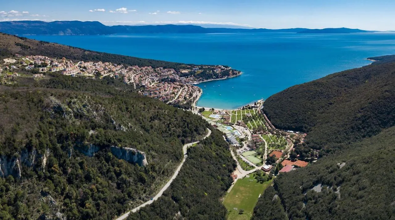 Amazing Design Villa Aeris With Private Pool, High Level Of Privacy - Wiibuk Sumber Croatia